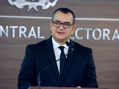 Presidente de la JCE llamó a evitar desinformación sobre la cédula