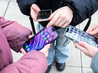 Nueva York aprueba normas para limitar funciones adictivas en redes sociales