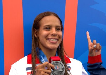 Clavadista dominicana conquista medalla de plata en Santo Domingo 2026