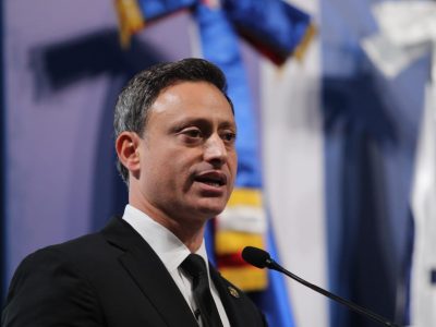 Tribunal rechaza nulidad y ordena seguir juicio contra Jean Alain
