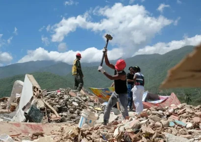 Aumenta a 3.899 la cifra de fallecidos tras los terremotos en Venezuela