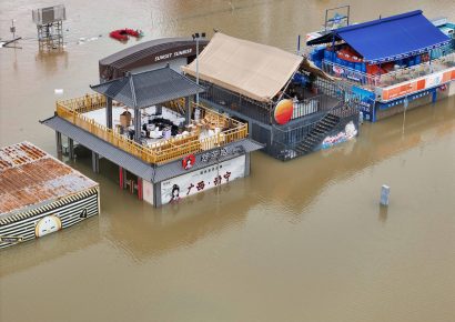 China sufrió inundaciones y rotura de embalses tras paso de Maysak