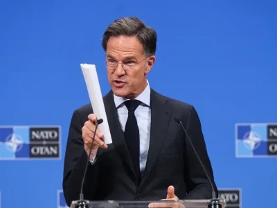 Rutte pide mayor compromiso europeo en defensa ante la “insostenibilidad” del apoyo de EE. UU.