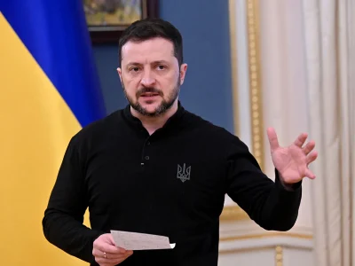 Zelenski anunció cambios en su gobierno y salida de Sviridenko