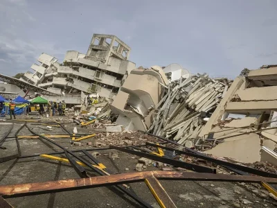 Balance de muertos por terremotos en Venezuela subió a 5,546