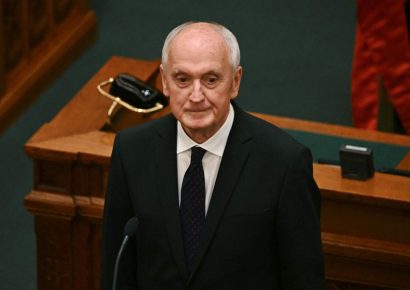 András Baka es elegido presidente de Hungría tras la era de Orbán