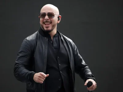 Pitbull lanzará su nuevo álbum Pitcoin el 8 de octubre