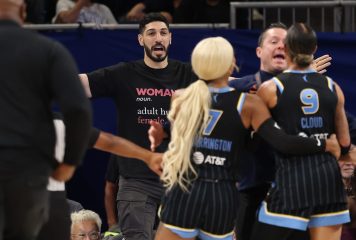“Defiendo a las mujeres”: Kanter Freedom protagoniza polémica y es expulsado de la WNBA