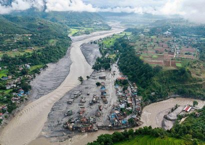 Al menos 90 estadounidenses siguen desaparecidos tras devastadora riada en Nepal