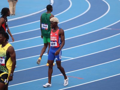Isaías Pie avanza a final de 110m vallas