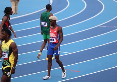 Isaías Pie avanza a final de 110m vallas