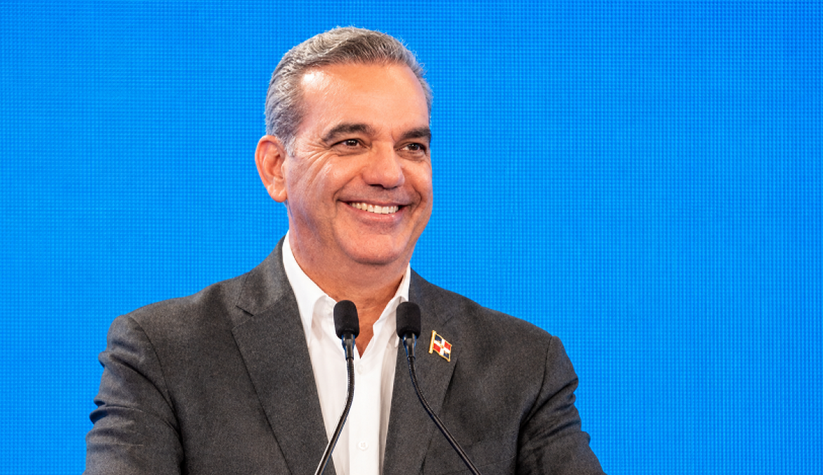 Presidente destaca legado y orgullo en cierre de los Centroamericanos y del Caribe