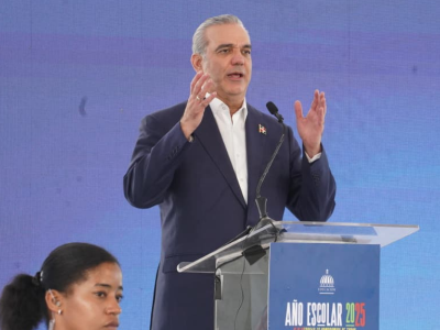 Presidente Abinader encabeza inicio del nuevo año escolar 2026-2027
