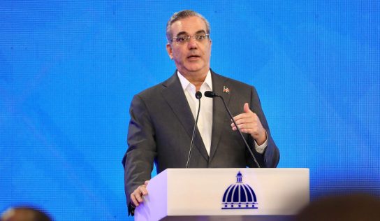 Abinader destaca legado de los héroes de la Restauración y llama a preservar la soberanía nacional