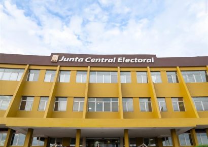 JCE inicia entrega inmediata de nueva cédula en Ágora Mall