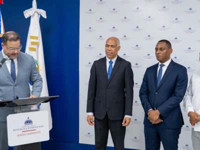 Ministro Paíno Henríquez encabeza juramentación de Nidio Encarnación Santiago como director de UTEPDA