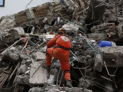 Cali cierra fase de rescate tras terremoto mortal