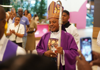 Monseñor Manuel Ruiz encabezará misa este jueves por el 201 aniversario de la Independencia de Bolivia