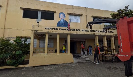 Demuelen dos escuelas en Puerto Plata por riesgo estructural