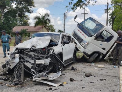 Accidente deja daños materiales sin víctimas en La Romana