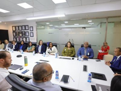 Contraloría y SeNaSa coordinan acciones para reforzar el control y la fiscalización de los procesos misionales