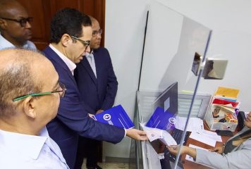 PRM entrega padrón de 1.5 millones de militantes a la JCE