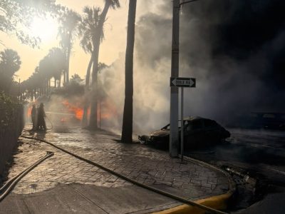 Explosión de camión tanquero provoca incendio en el malecón de Santo Domingo