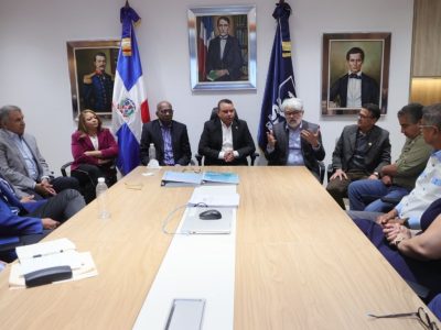 SNS y sociedades médicas unen esfuerzos para reducir mortalidad materna y neonatal