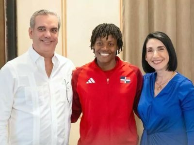 Abinader celebra oro y récord de Marileidy Paulino