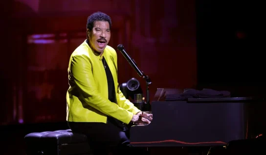 Lionel Richie hospitalizado tras concierto en St. Louis