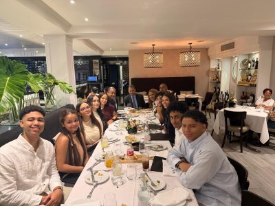Indotel acerca a estudiantes dominicanos de CUNY a su historia y raíces culturales