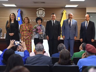 JCE celebra 3 millones de ciudadanos con nueva cédula