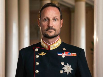 Haakon VIII sucede a Harald V y se convierte en el nuevo monarca de Noruega