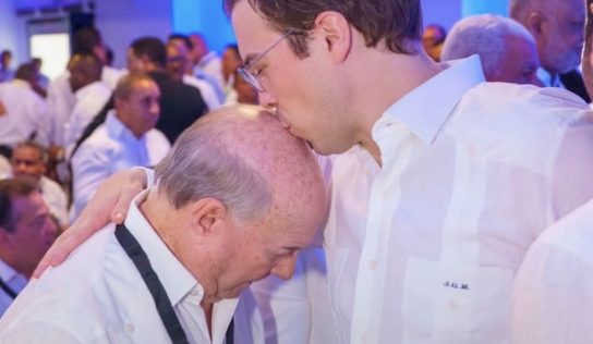 Hipólito Mejía defiende trayectoria de su nieto Juan Garrigó