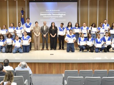 Infotep y Capex capacitan a 160 jóvenes en inteligencia artificial y ciberseguridad