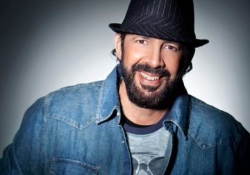 Juan Luis Guerra se une a iniciativa de Juanes para reconstruir hogares de familias afectadas por terremoto en Colombia