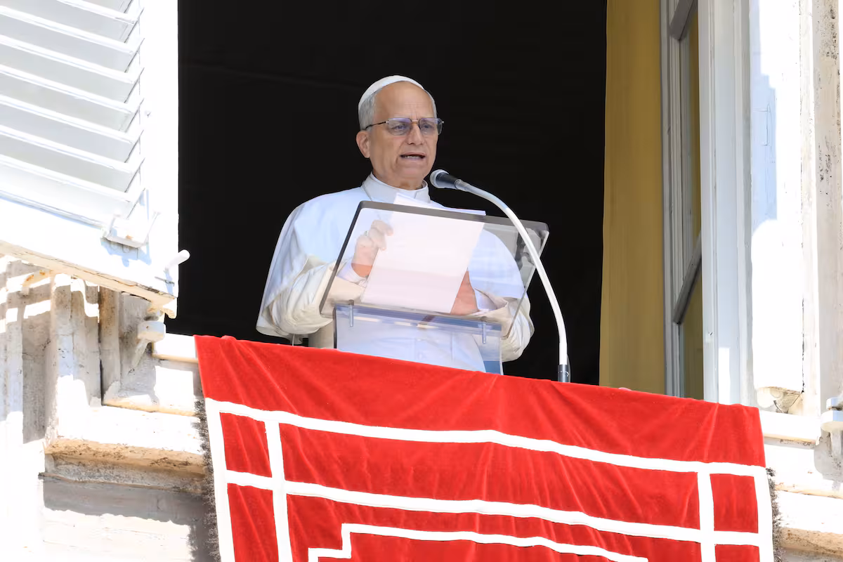 El papa León XIV advierte sobre la avaricia y llama a la solidaridad con los más necesitados