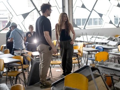 Shakira llega a Quibdó junto a Howard Buffett para apoyar a víctimas del terremoto