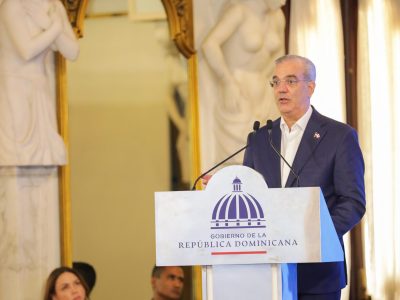RD reduce población ‘nini’ de 28 % a 16 % en cinco años