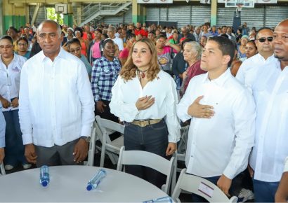 Supérate escucha a más de 1,300 familias en Peravia