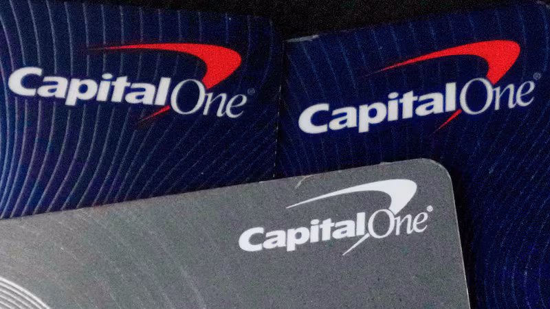 Capital One asegura que cerró cuentas de la Organización Trump por alertas de posible lavado de dinero