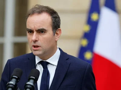 Francia investiga posibles casos de acoso laboral tras suicidios y tentativas entre funcionarios del primer ministro