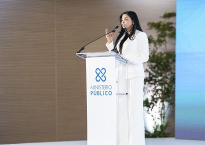 Yeni Berenice advierte a funcionarios: “No es un buen momento para los corruptos”