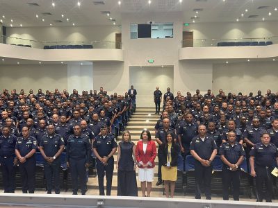 Policía Nacional orienta a más de 700 agentes del Distrito Nacional sobre integridad y abuso de autoridad
