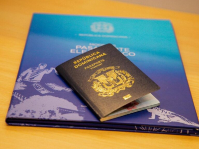 Nuevo pasaporte biométrico incluirá seguro de repatriación