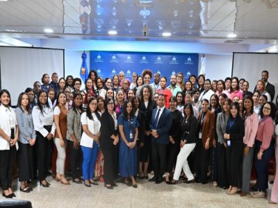 Ministerio de la Mujer y Contrataciones Públicas promueven igualdad de género en compras estatales
