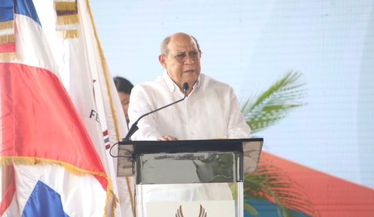 Santos Badía: nuevo modelo educativo para duplicar economía en 2036