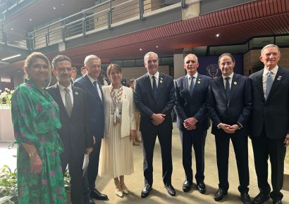 Presidente Abinader participa en la transmisión de mando presidencial de Abelardo de la Espriella en Colombia