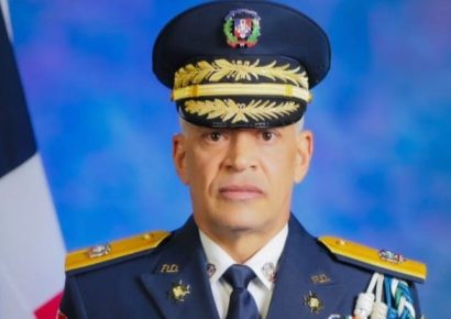 Abinader designa a Ernesto Rodríguez García como nuevo director de la Policía Nacional