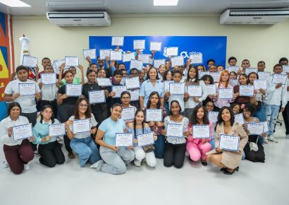 Alcaldía del DN, DUSA y Altice certifican a 80 estudiantes en Esports y Creación de Contenido en Centro Futuro